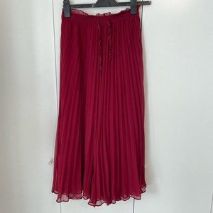 Zara Womens Burgundy and Red Trousers